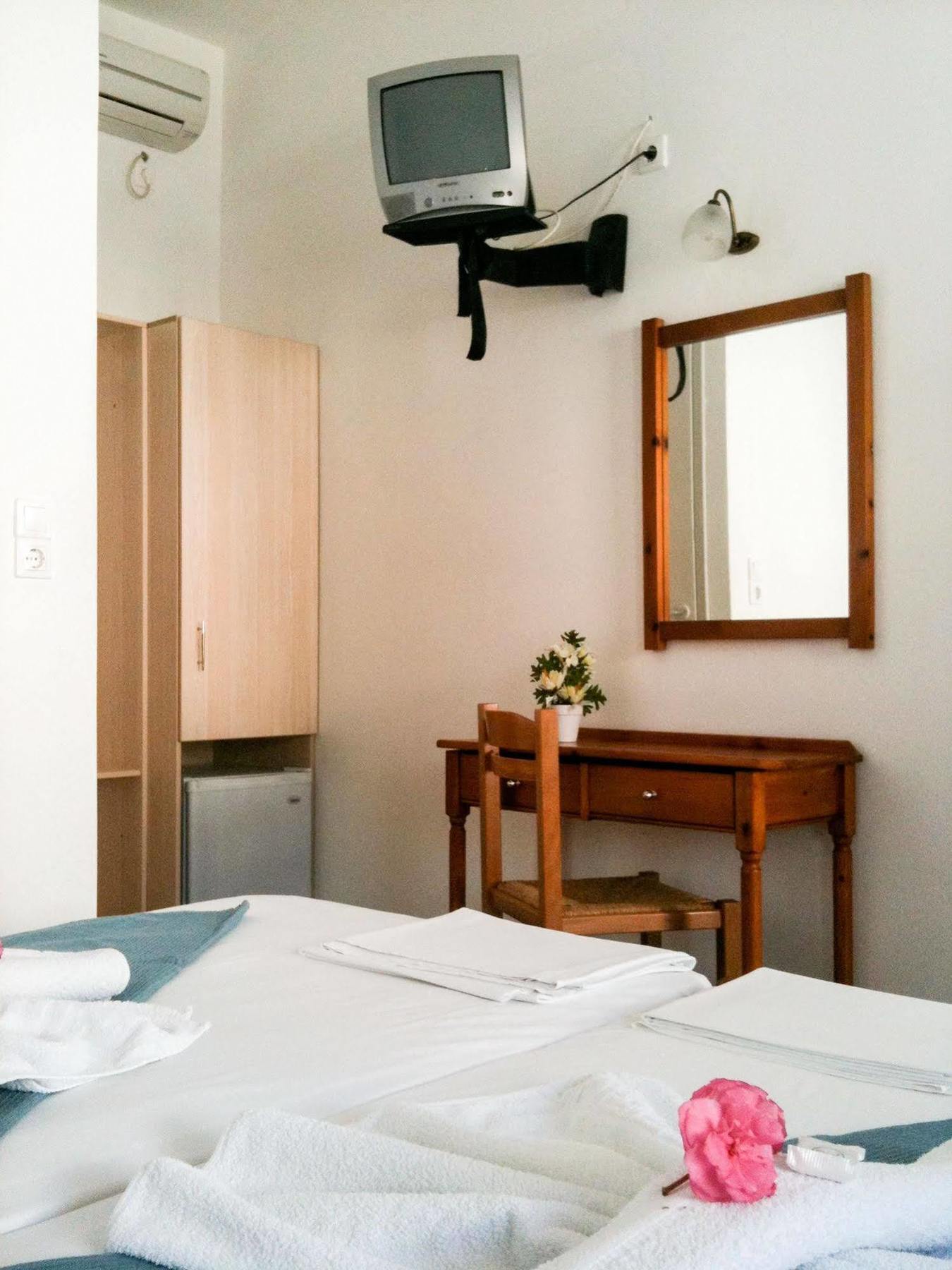 Drakos Twins Aparthotel Mylopotas Ngoại thất bức ảnh