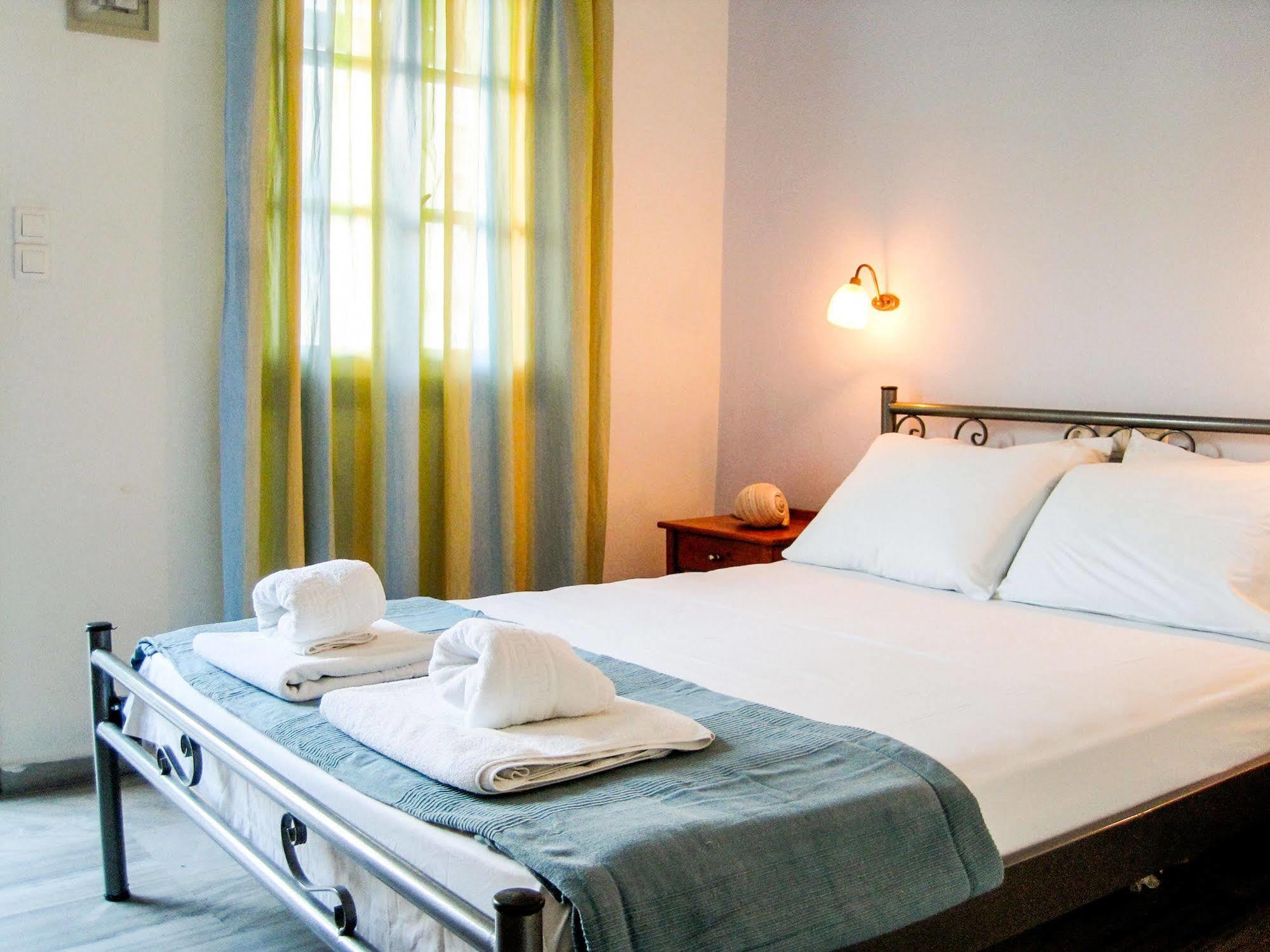 Drakos Twins Aparthotel Mylopotas Ngoại thất bức ảnh